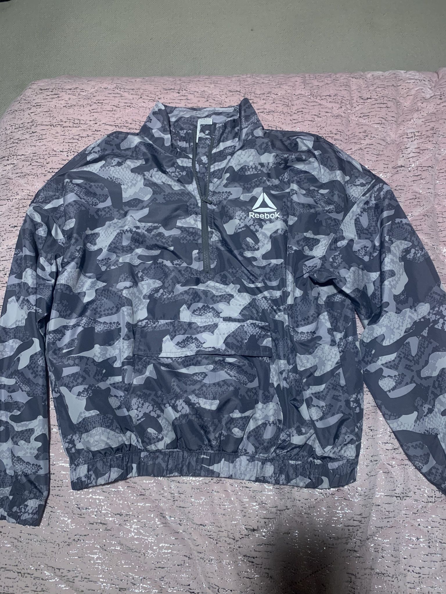 Womens Reebok Small Pullover 1/4 Zip Jacket
