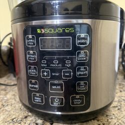 3 Squares Multi- Cooker 