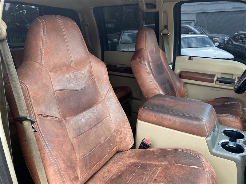 2008 Ford F-350 Super Duty King Ranch 4dr Crew Cab SB DRW