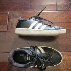 Adidas Girl Shoes Size 6