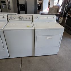 Maytag Kenmore Large Capacity Washer And Dryer Set 