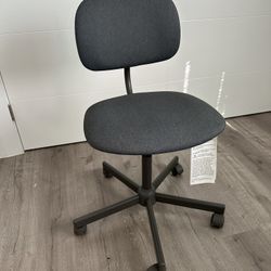 Minimalistic Chair