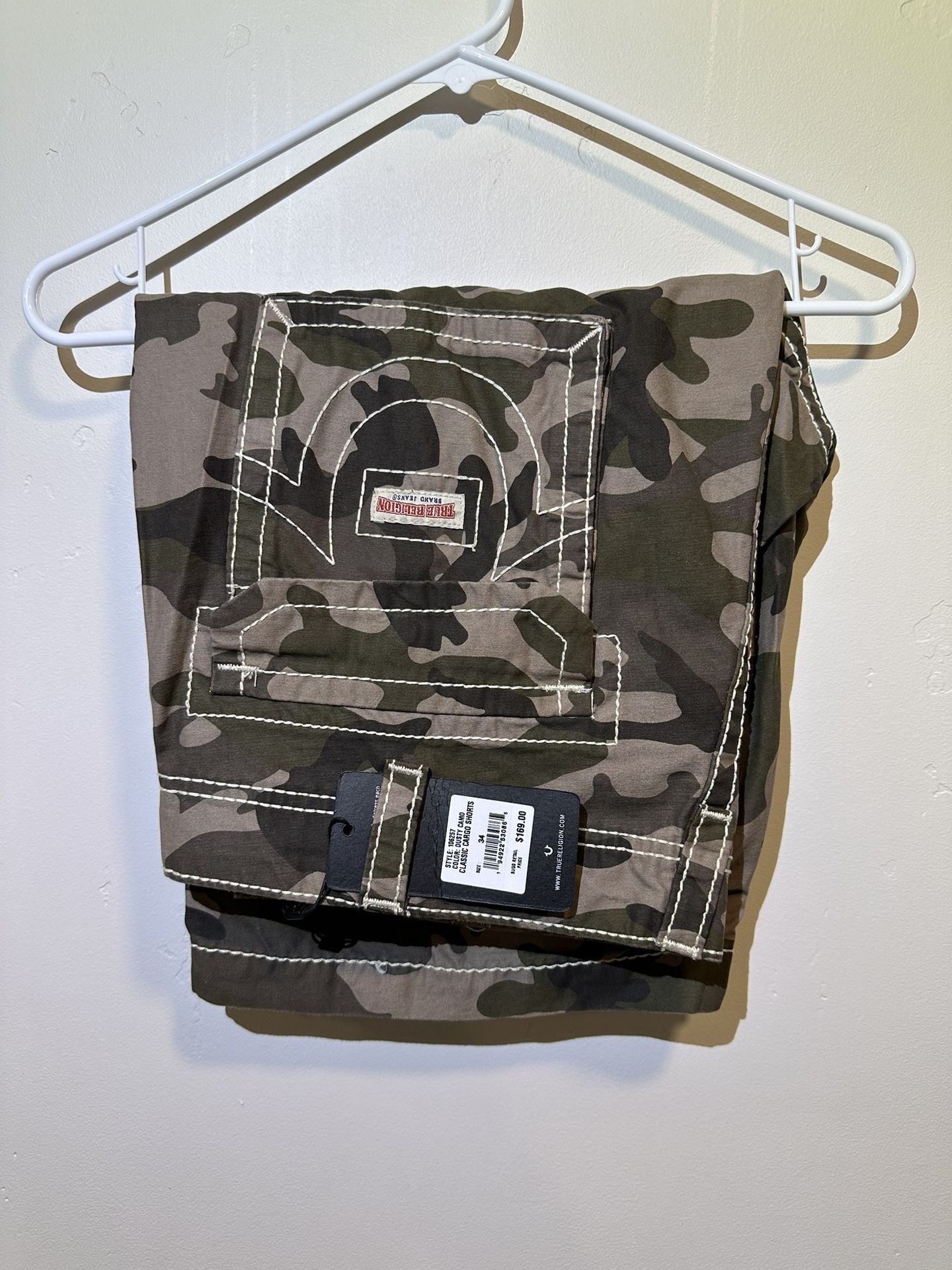 True Religion Cargo Shorts CAMO SIZE 34