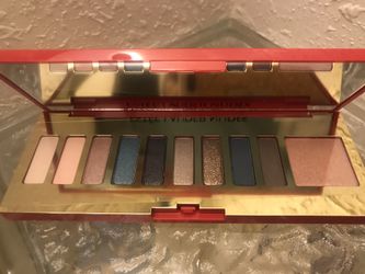 Estée Lauder eyeshadow and blush unboxed brand new never use pick up renton $35 each.
