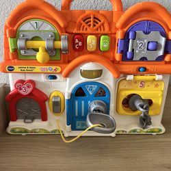 Toddler Toy Lot  Busy Board 