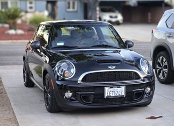 32K Miles 2012 Mini Cooper S - 6 Speed Manual