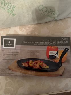 Gibson Home Pre-Seasoned Cast Iron Fajita Set