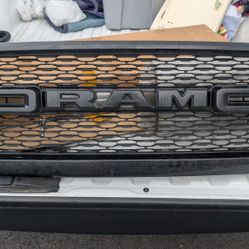 OEM 5th Gen Ram Grill