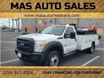 2013 Ford F-550 Chassis