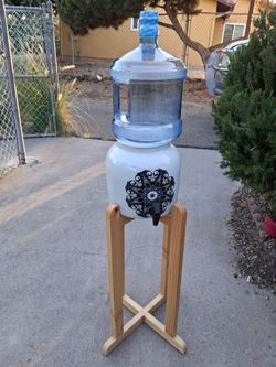 Ceramic Water Dispenser and Stand