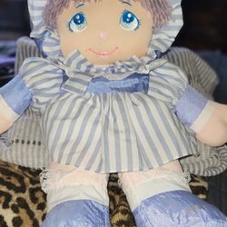 Vintage 1992 Dolly Mine Doll