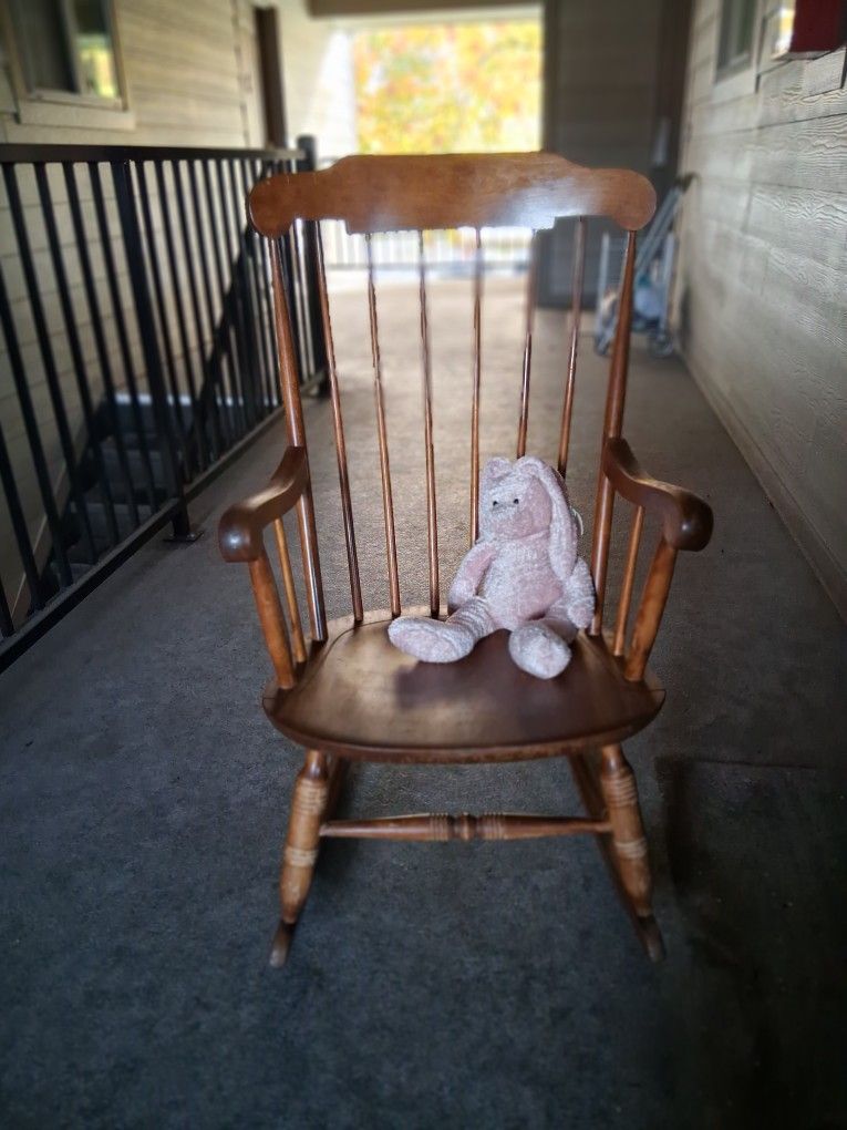 MCM Vintage Nichols And Stone Co. Rocking Chair