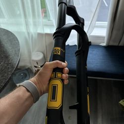 Ohlins RFX38 M.2 29” 170mm 51mm
