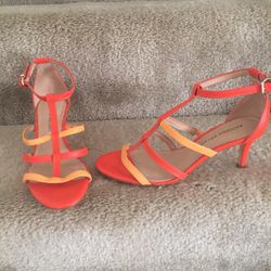 6 1/2 Coral Leather Antonio Melani sandals