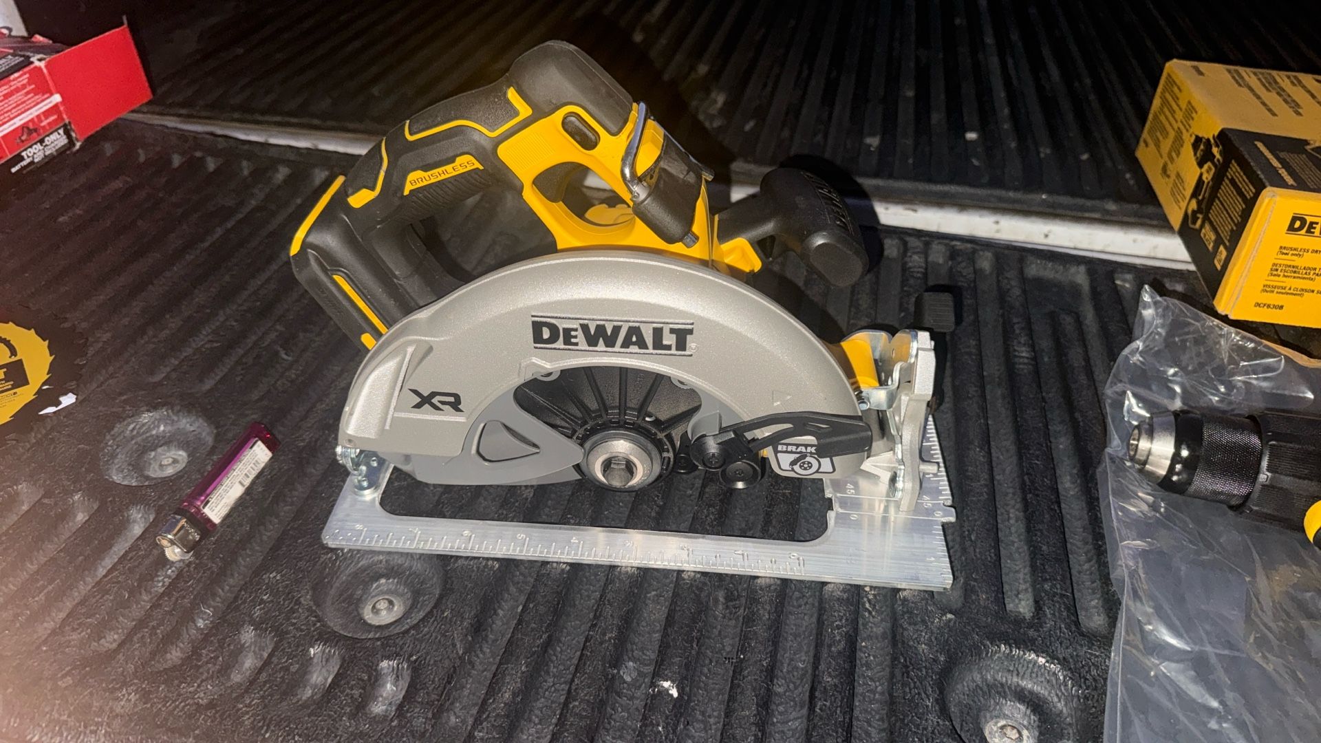 Dewalt