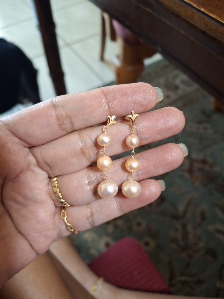 14k Pearl Dangle Earrings