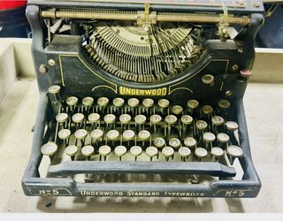 Underwood No. 5 Typewriter from early 1900’s
