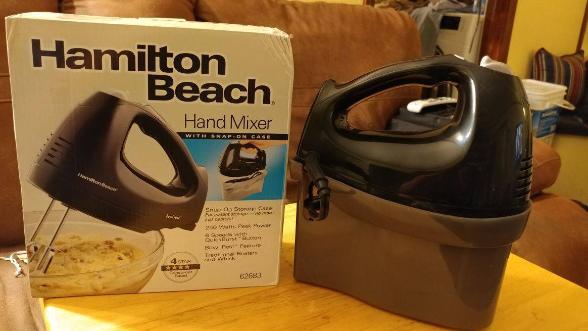 Electric hand mixer