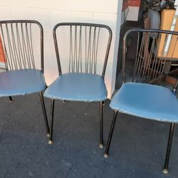 3 Chairs 1970 era