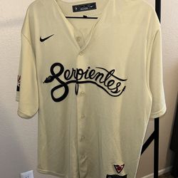 Diamondbacks Serpientes Jersey (XL) for Sale in Scottsdale, AZ - OfferUp