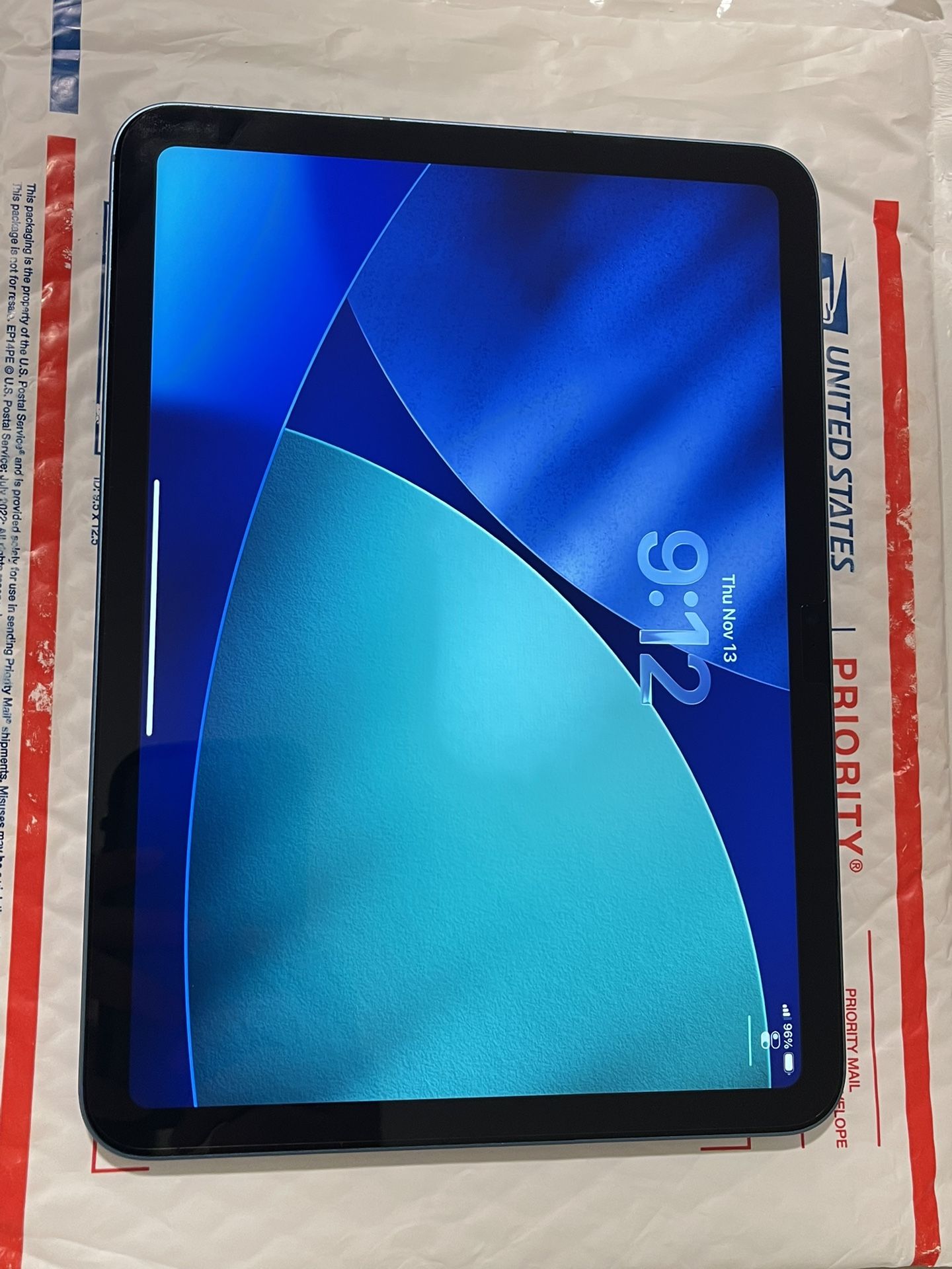 iPad 10th Gen 64gb WiFi & Cellular 