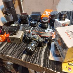 Canon T70 
