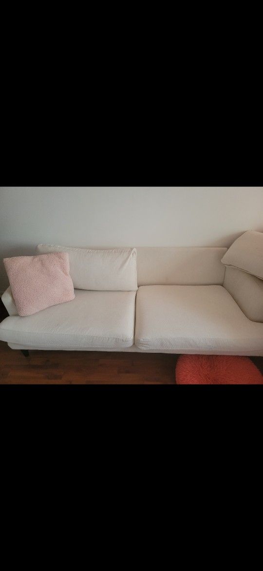 88‘’ Upholstered Sofa with Wood Legs