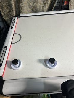 Air Hockey Table