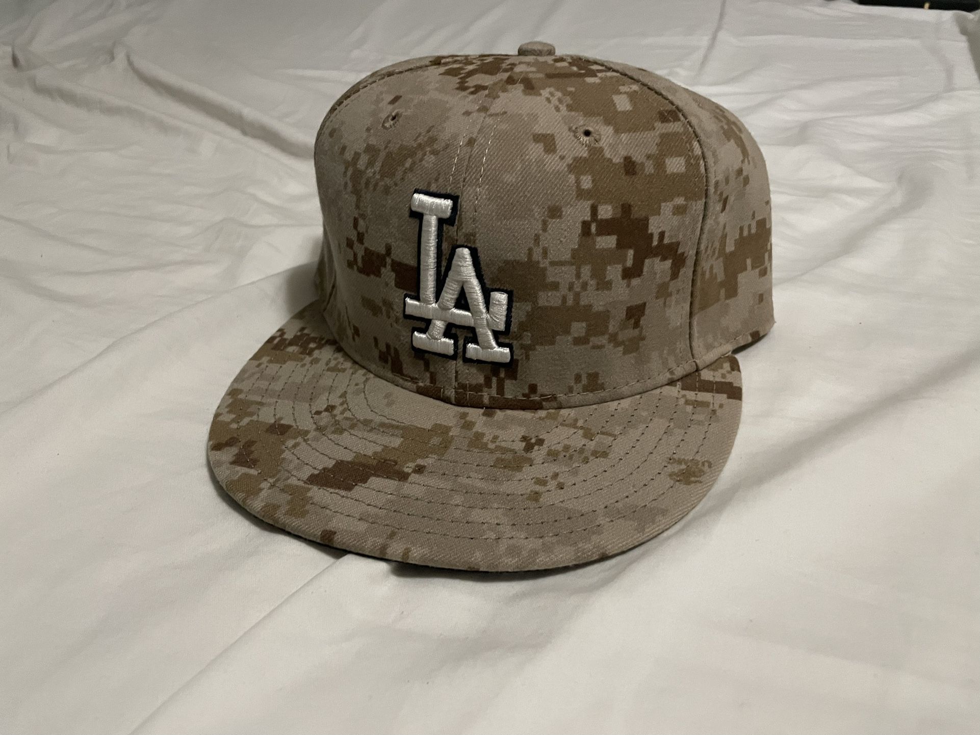 Los Angeles Dodgers Limited Edition 2013 Memorial Day On Filed Hat