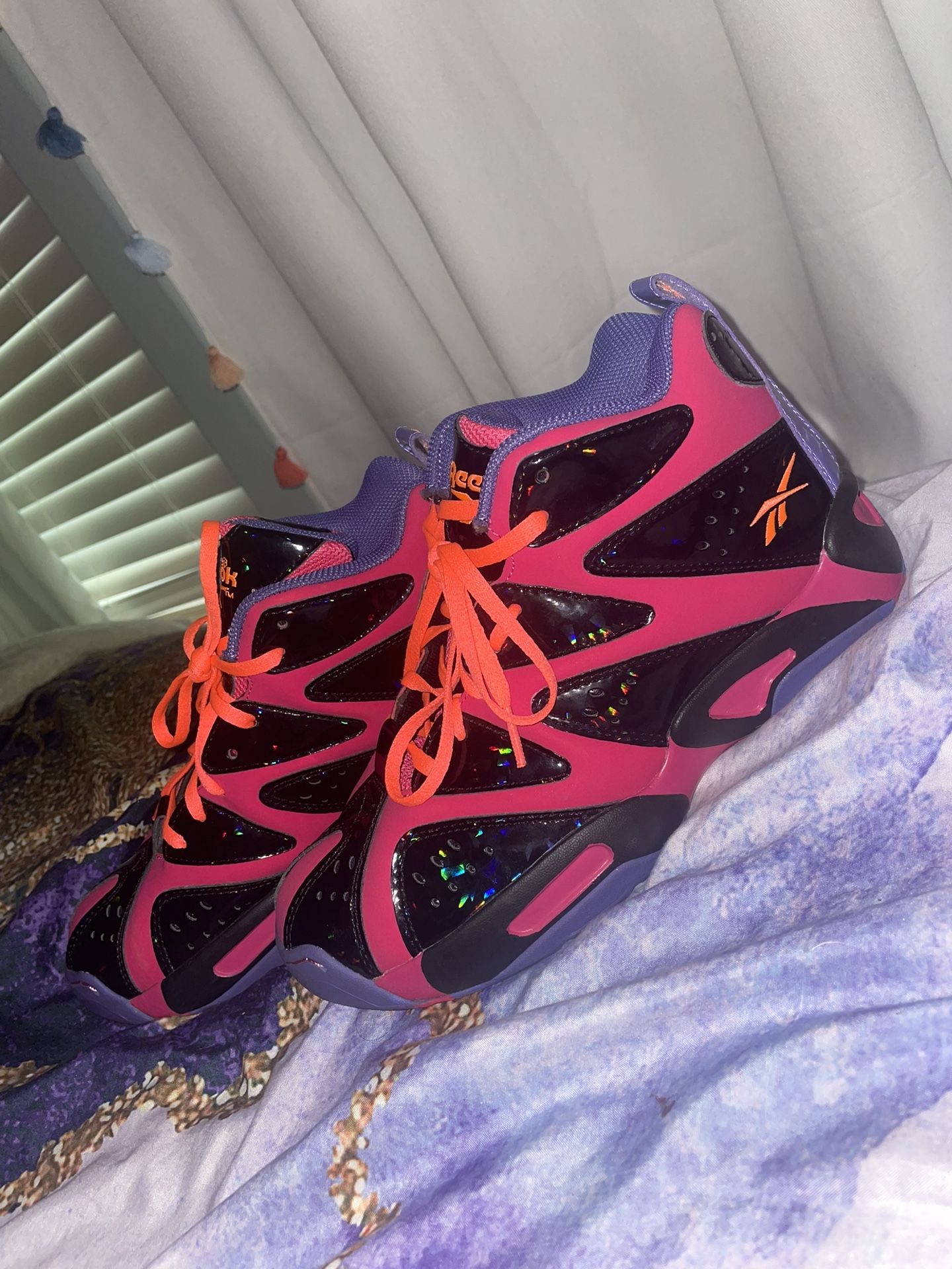 Reebok kamikaze holographic black “rainbow” pink and purple
