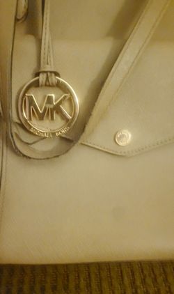 Women's purse Michael Kors Saffiano Leather Beige Frame Pocket Tote Bag