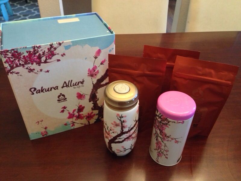 Teavana Sakura allure tea gift set