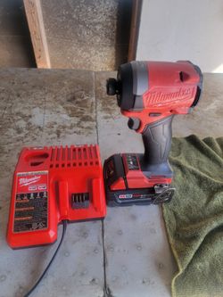 Drill impact milwaukee fuel