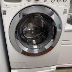 Front-Load Washing Machine on the Pedestal 