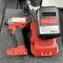 Milwaukee Impact Driver (845311-1)