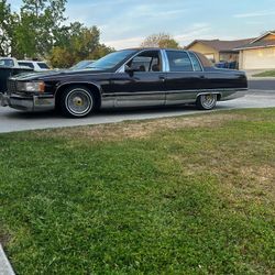 93 Cadillac Fleetwood Brougham 