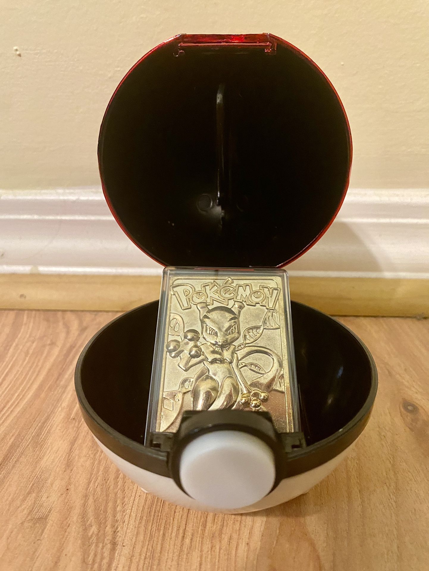 23k gold Mewtwo Burger King Pokmon card 1999 #150 is available for  purchase on au PAY Market - Imported Goods Online Store Co.Ltd. | au PAY  Market - Online Shopping Site