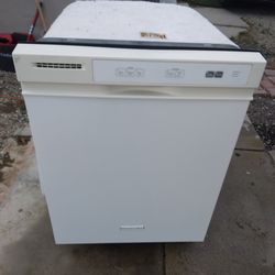 Dishwasher working and ready to install