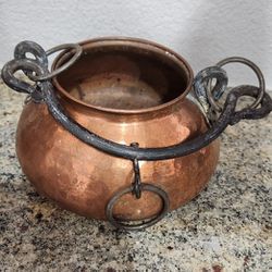 Vintage/Antique Hammered Copper With Cauldron Iron Handle Kettle Pot