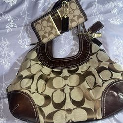 Vintage Coach Kisslock Purse & Wallet 