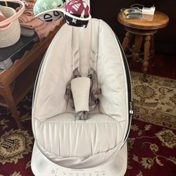 4moms MamaRoo Baby Swing