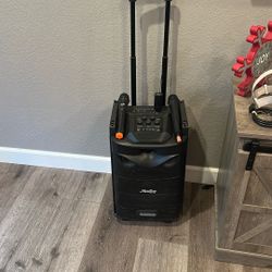 Monkey Karaoke Speaker With 2 Wireless Mics