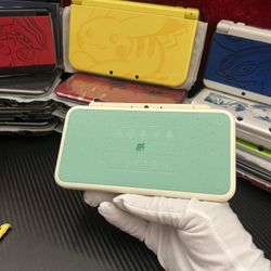 New Nintendo 2DS XL LL Animal Crossing Doubutsu No Mori Console w/Pen from Japan