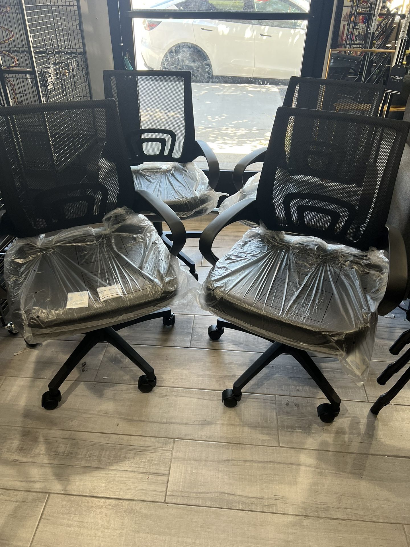 Set of 4 Ergonomic Computer Chair Mid Back Adjustable Desk Chair with Lumbar Support Armrest, Swivel Mesh Task Gaming Chair for Home Office Work Study