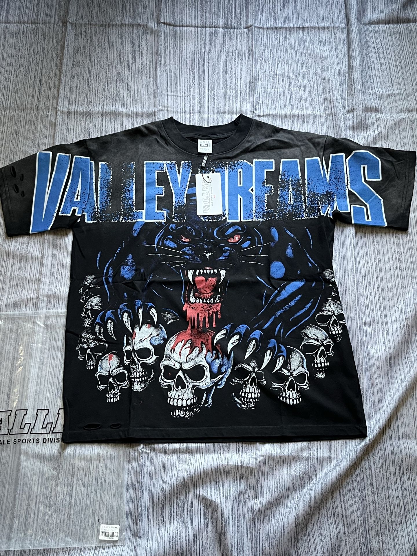 Valley T-Shirt