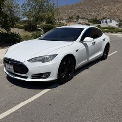 2014 Tesla Model S 85 CLEAN TITLE 