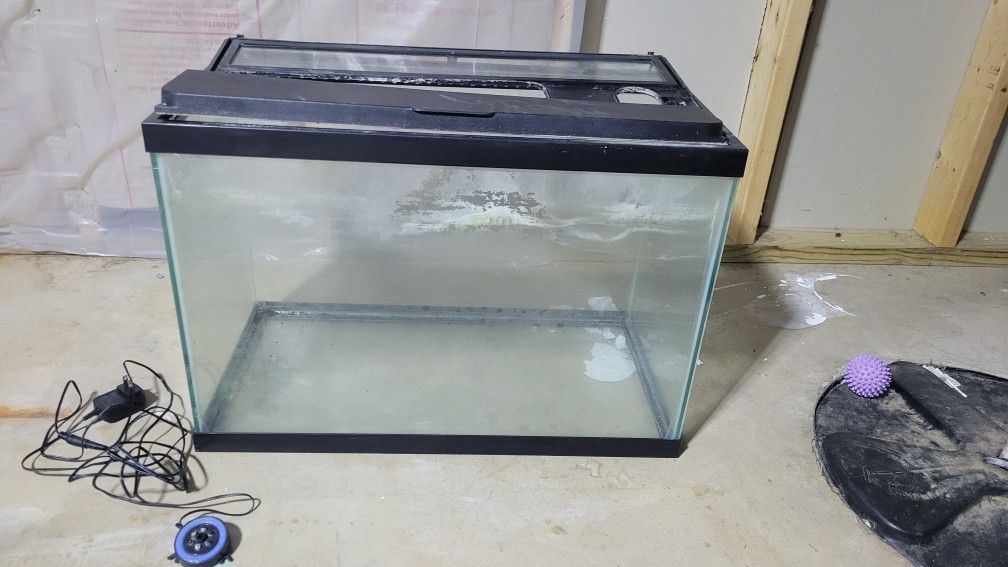 Fish Tank And Gravel