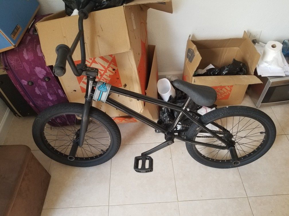 S E bmx bike