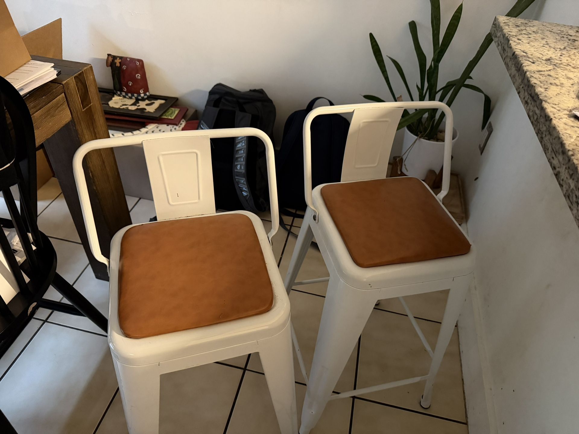 Free Stools 