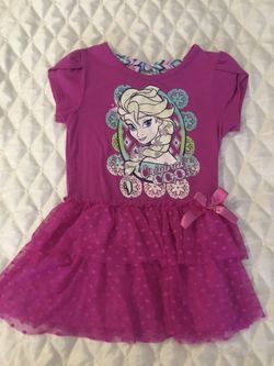 Disney girl dress size 6
